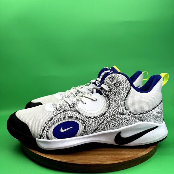 Nike Other - MENS NIKE FLY BY MID 2 SIZE 14